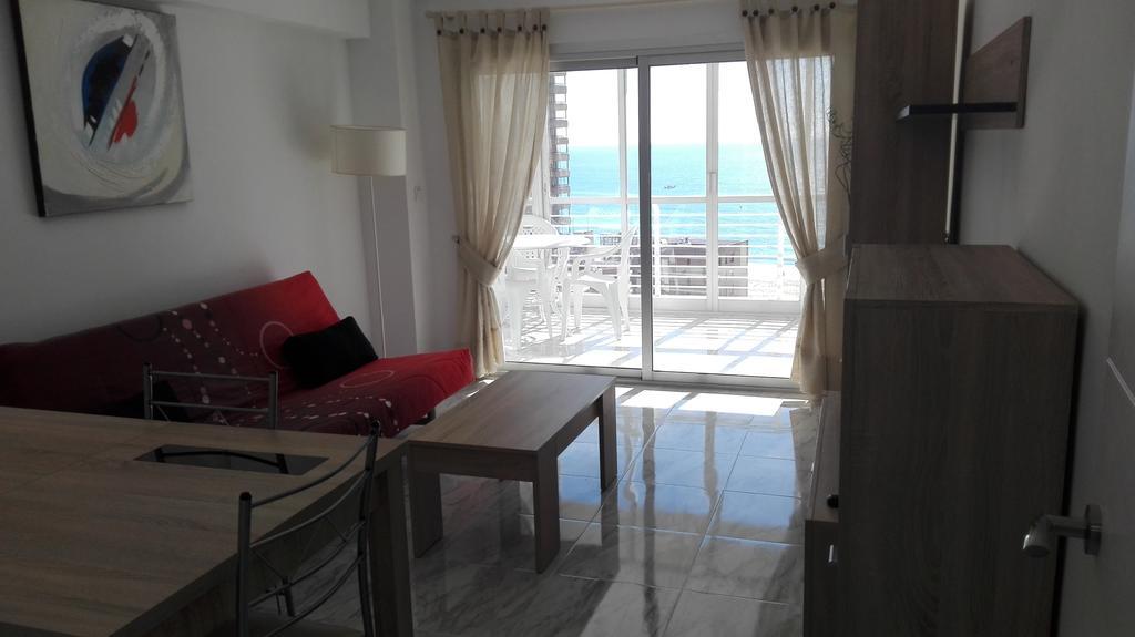 Apartamentos Los Caballos Benidorm Bagian luar foto