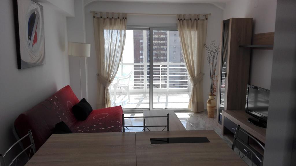 Apartamentos Los Caballos Benidorm Bagian luar foto